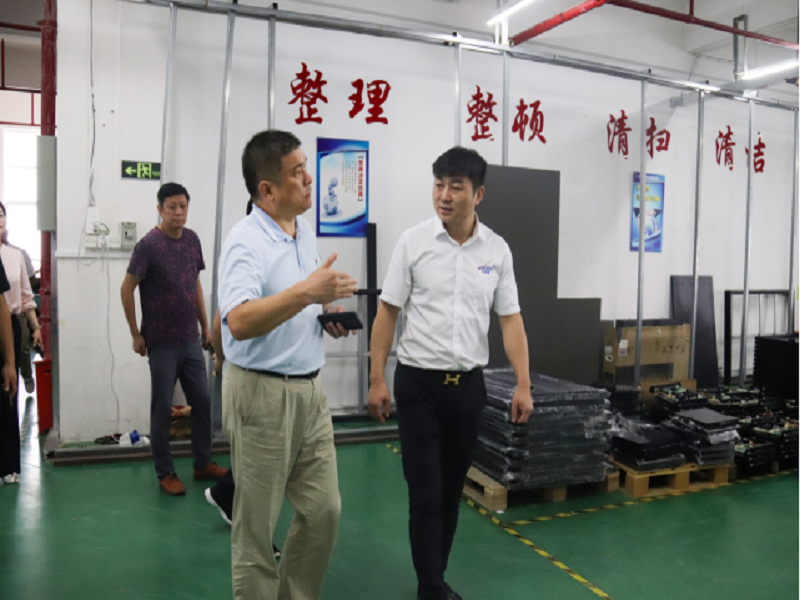 湖北省荊門市領(lǐng)導一行蒞臨華邦瀛進行調(diào)研指導工作